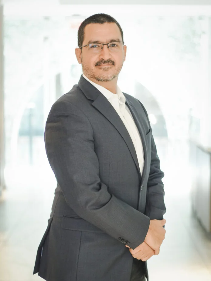 Retrato de Héctor Villarreal Lozoya, facilitador profesional